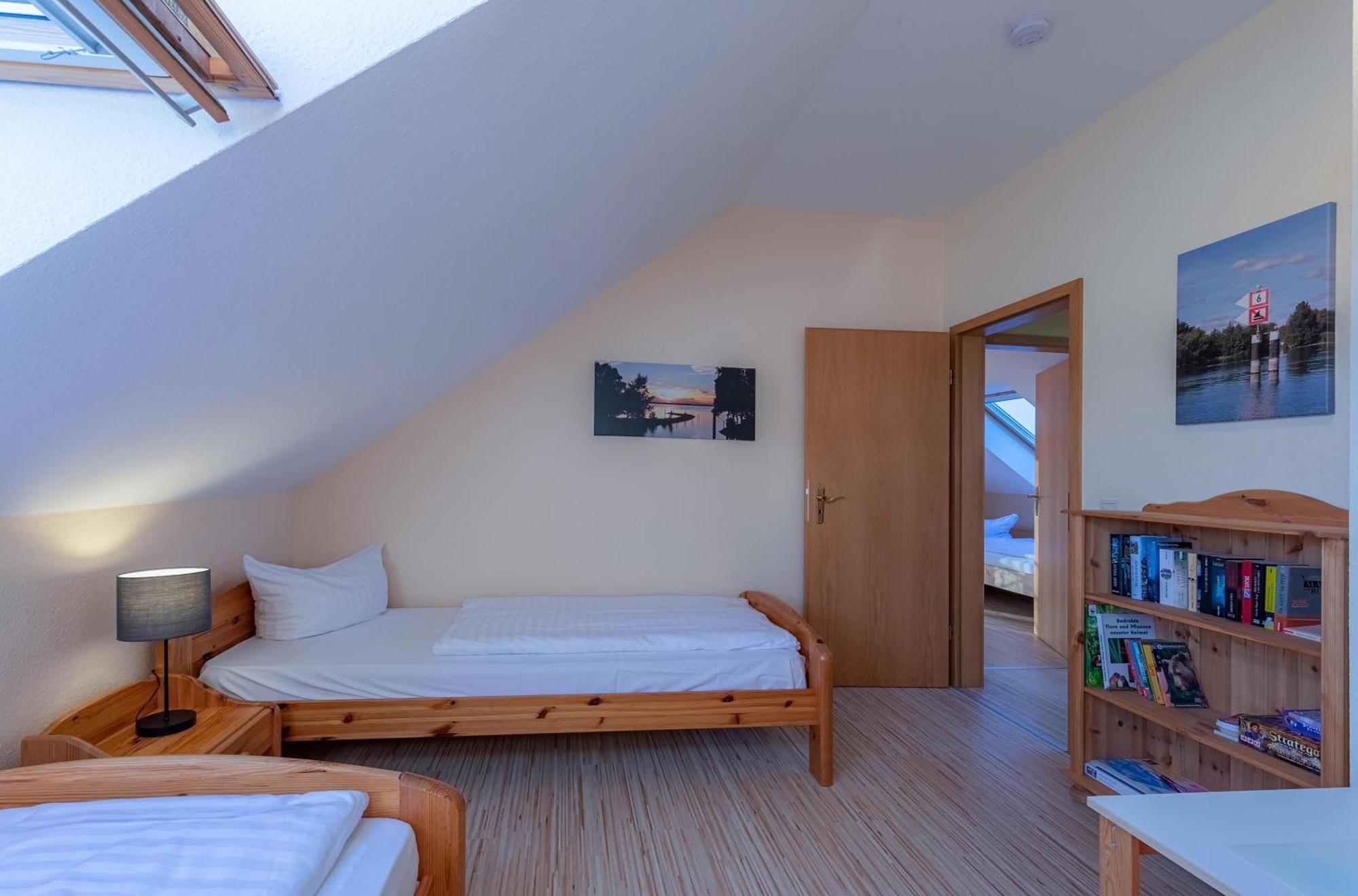 Ferienhaus Schwanensee Fuenfseen المظهر الخارجي الصورة